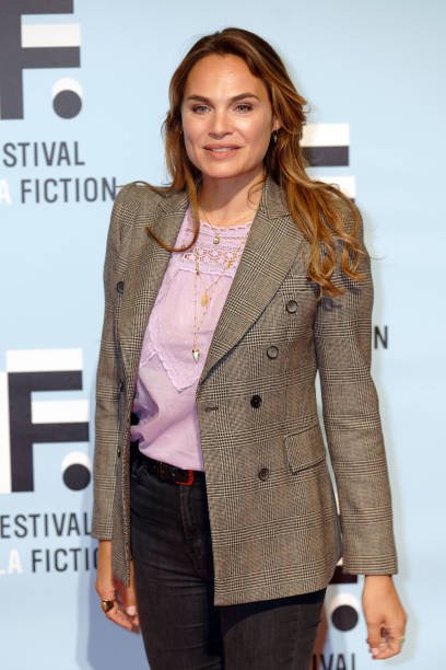 Mélanie Maudran lors d'une soirée de gala | Sources : Getty Images