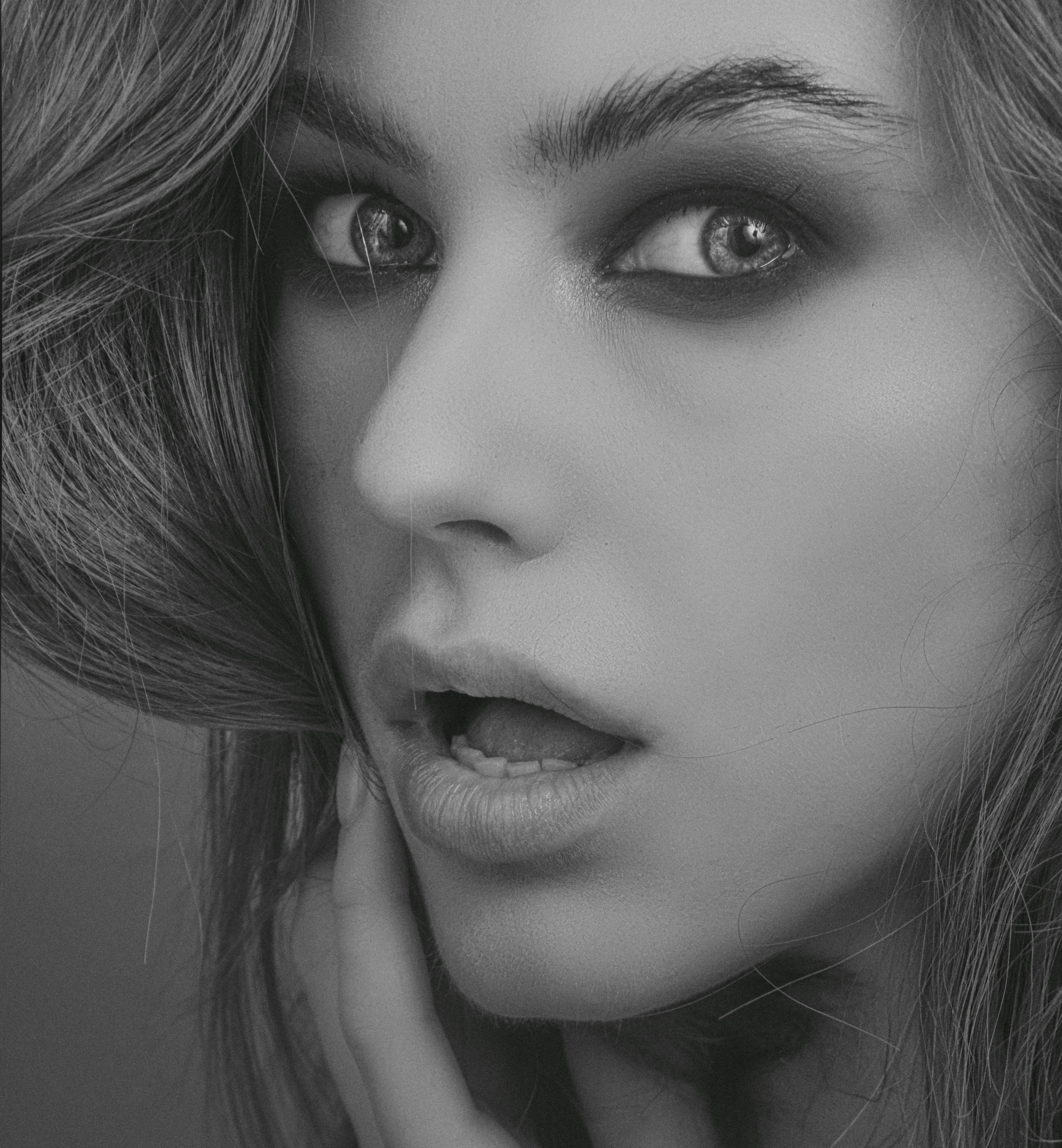 A shocked woman | Source: Pexels