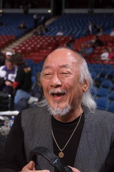 Pat Morita stops in to watch the Kings take on the Philadelphia 76ers at ARCO Arena | Photo: Getty Images