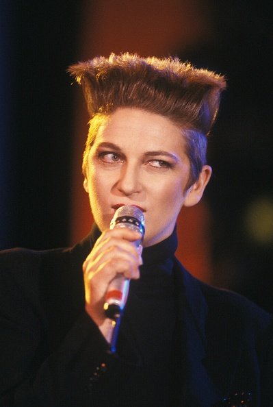 Chanteuse française sans désir, Paris, 27 avril 1988. | Photo : Getty Images