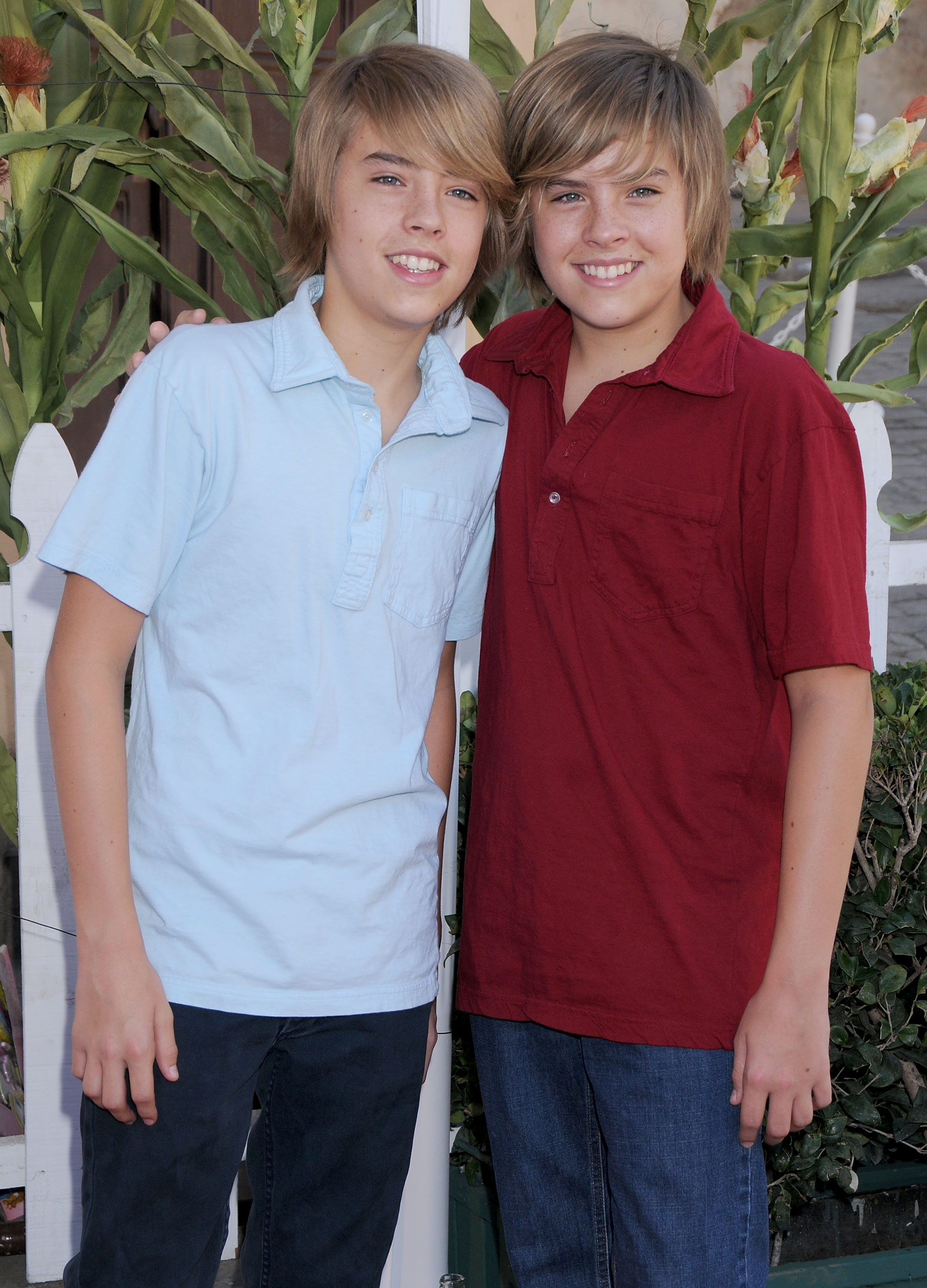 Cole and Dylan Sprouse at the 16th Annual Family Halloween Carnival on October 26, 2008, in Universal City, California. | Source: Getty Images