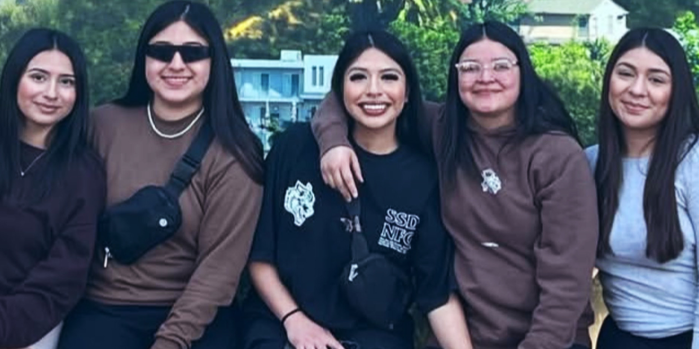Thalia Salinas, Brianna Valadez, Ruby Cruz, Desiree Cervantez and Jacqueline Velasco | Source: Facebook/zaina.atyani.9