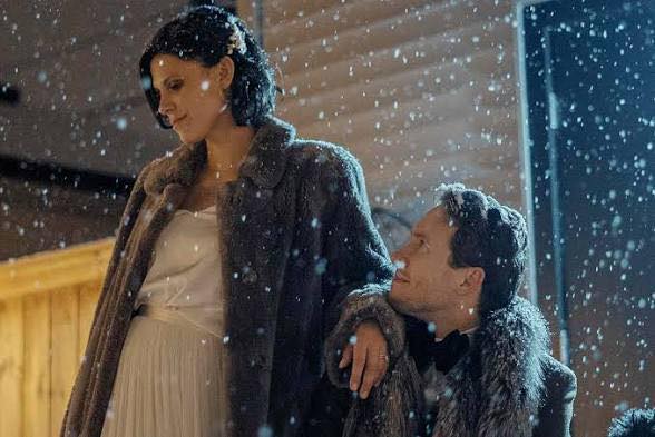 Monique and Spencer Tepe posing with falling snow, from a post dated January 5, 2026 | Source: Facebook/Josue Espinoza