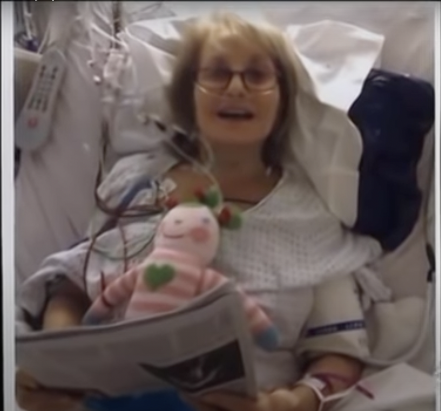 Barbara Walters during her heart surgery recovery in 2010. | Source: Youtube/ABC News