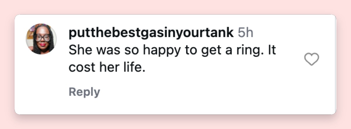 A netizen comment to Stephen Bowen's post, dated November 30, 2021. | Source: Instagram/kingsb85