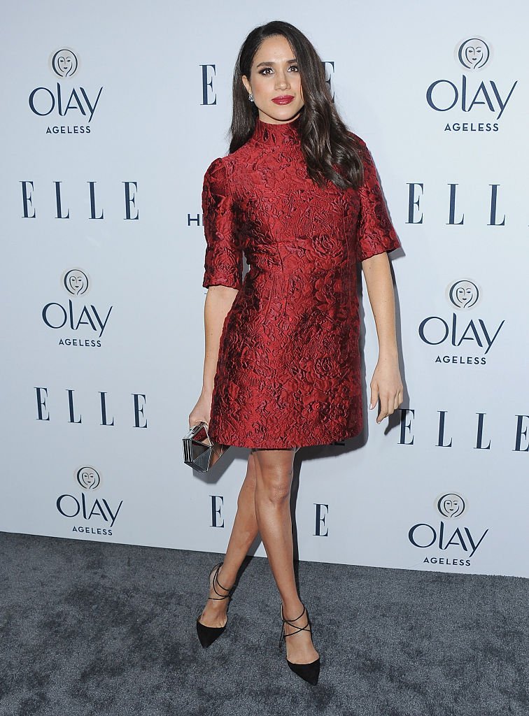 Meghan Markle arrives on the gray carpet at ELLE's 6th Annual Women In Television Dinner at Sunset Tower Hotel on January 20, 2016, in West Hollywood, California | Source: Getty Images (Photo by Jon Kopaloff/FilmMagic)