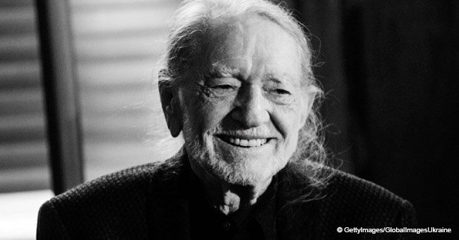 Willie Nelson gives sharp reply to angry fans 