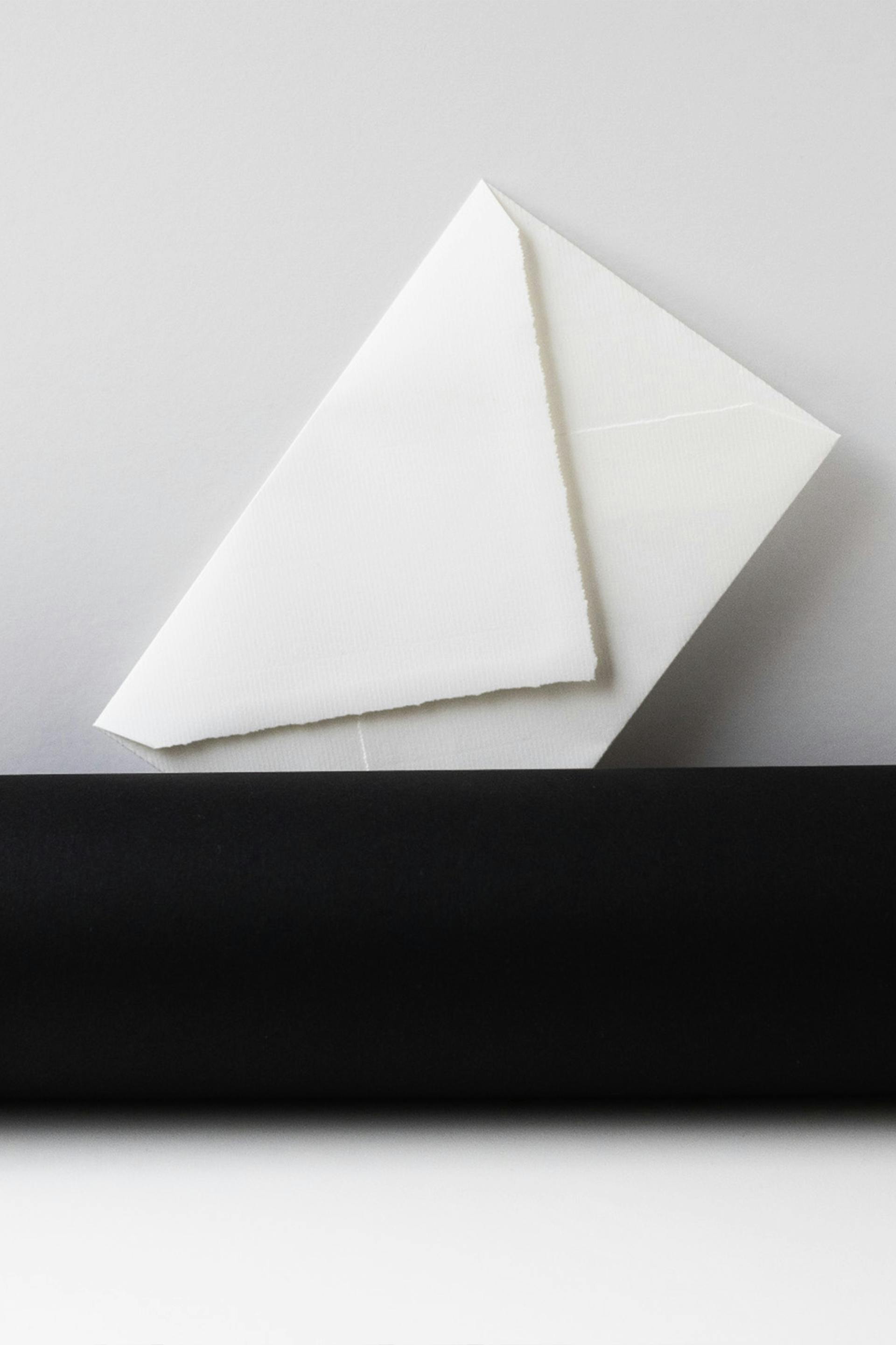 A white envelope | Source: Unsplash