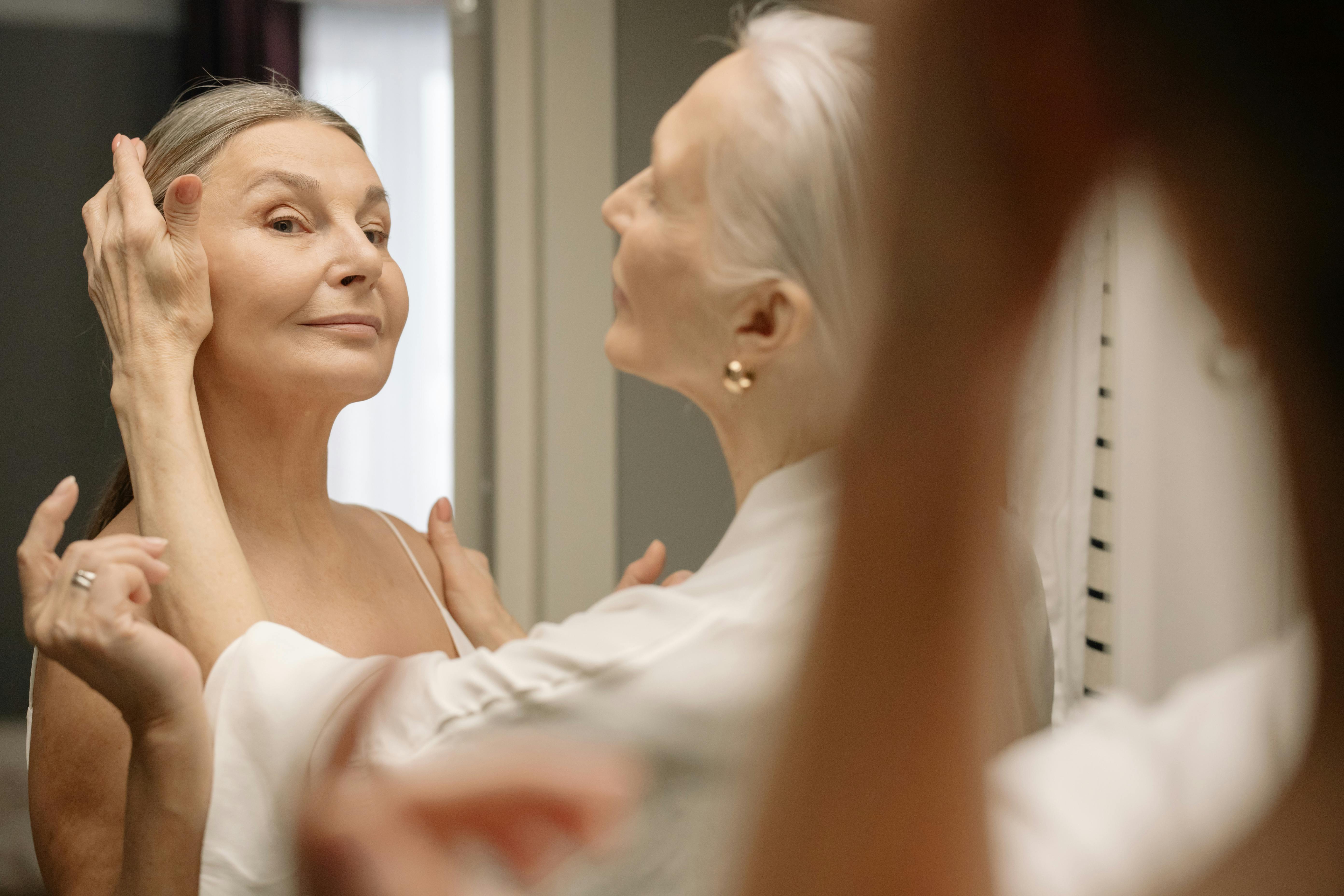 Face masks and hydrating treatments may help refresh dry or tired-looking skin. | Source: Pexels