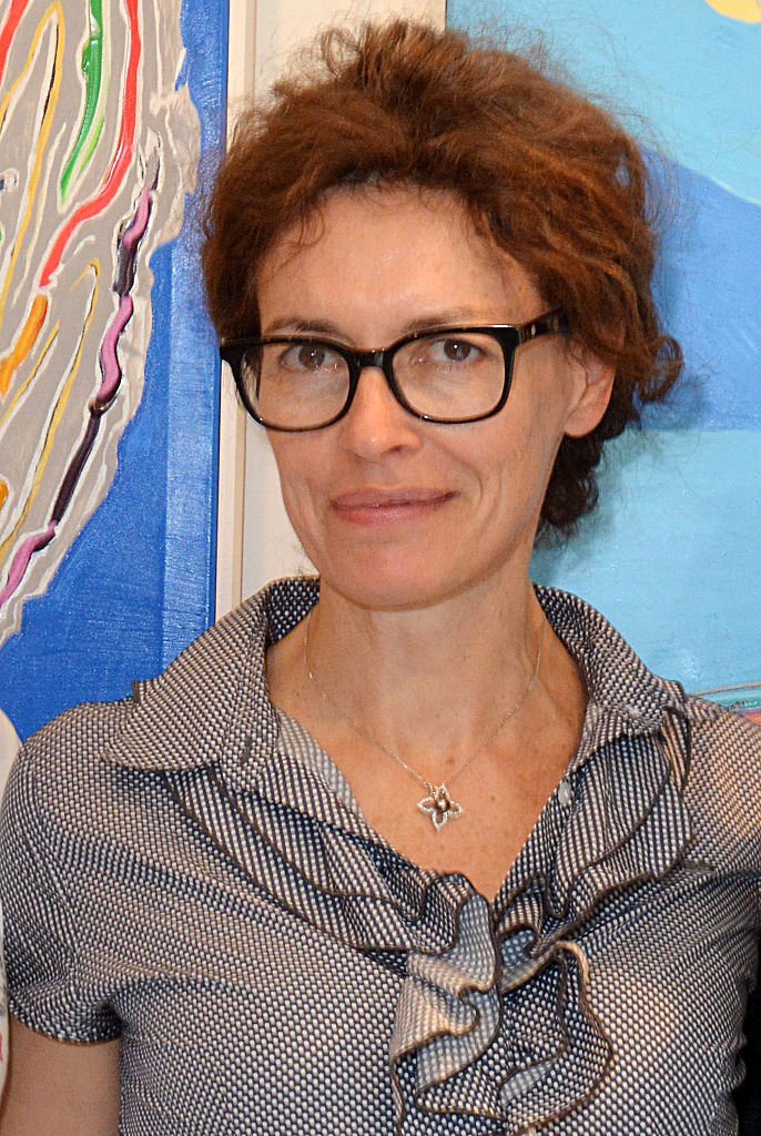 Sylvie Loeillet assiste à l'avant-première de l'exposition Jacques Bral au 28 Galerie Matignon le 11 mai 2015 à Paris, France. | Photo : Getty Images