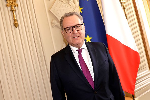 L'homme politique Richard Ferrand pose lors d'une séance de portrait à Paris, France, le 30/03/2019. | Photo : Getty Images