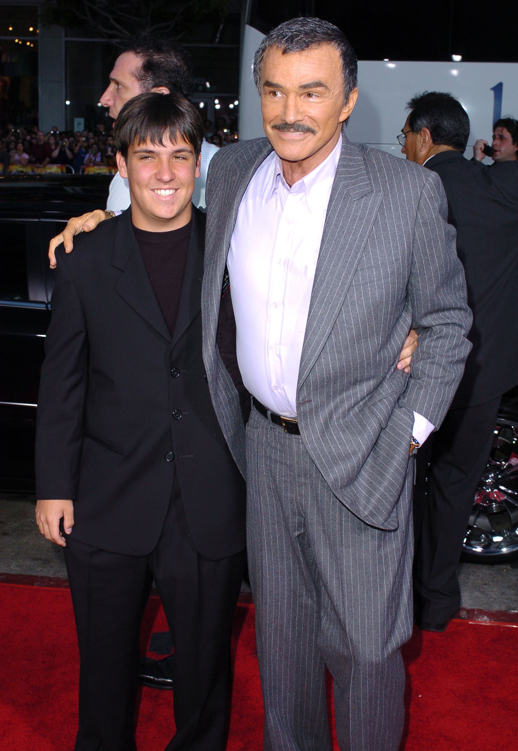 Quinton and Burt Reynolds during "The Longest Yard" Los Angeles premiere, on May 19, 2005 | Source: Getty Images