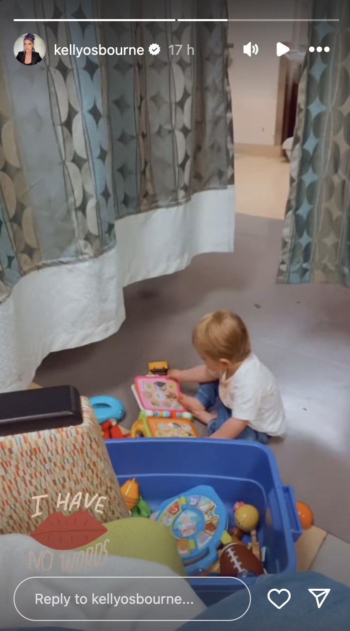 A photo of Sidney Wilson playing with toys at the hospital posted on August 24, 2024 | Source: Instagram/kellyosbourne