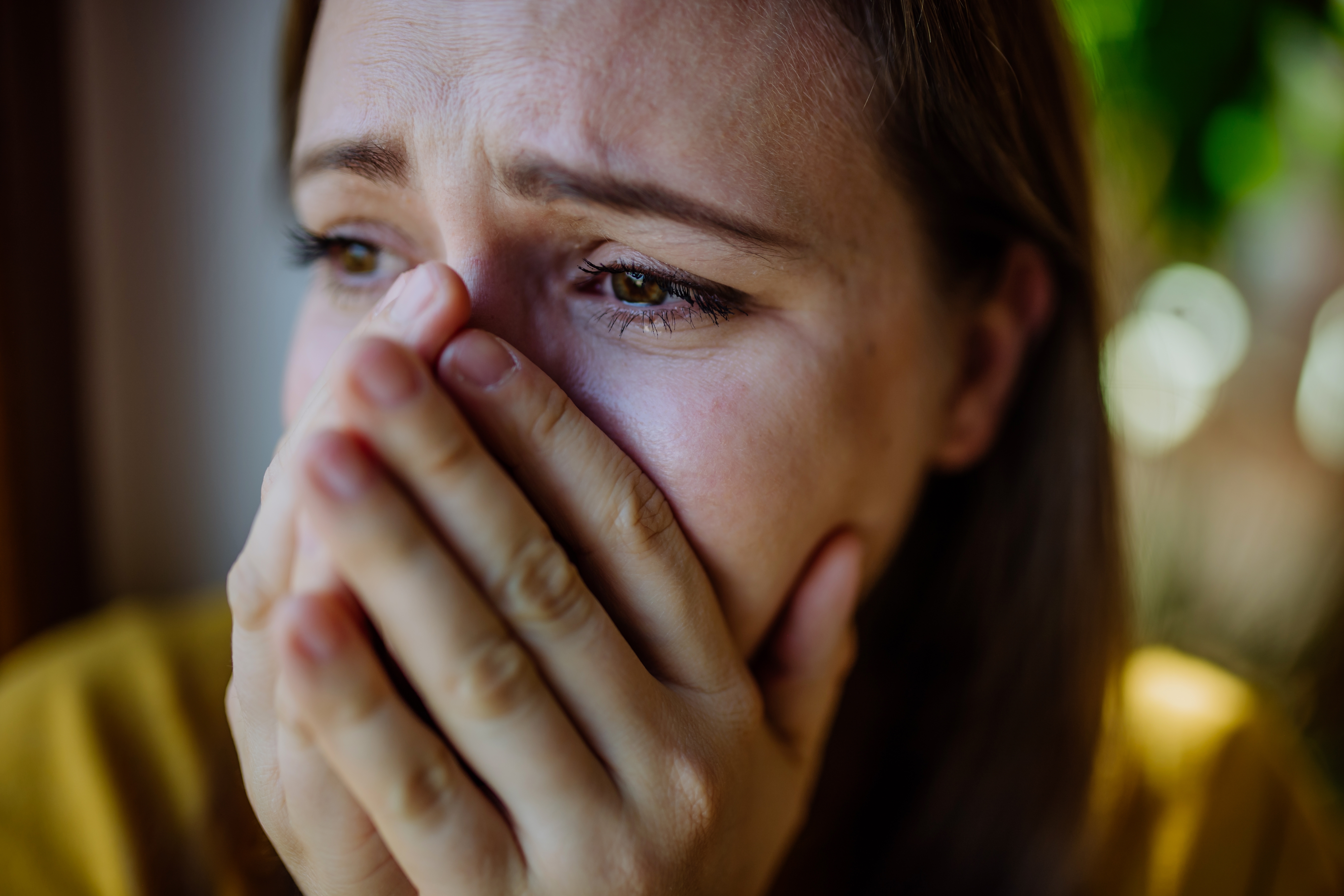 Crying woman. | Source: Shutterstock