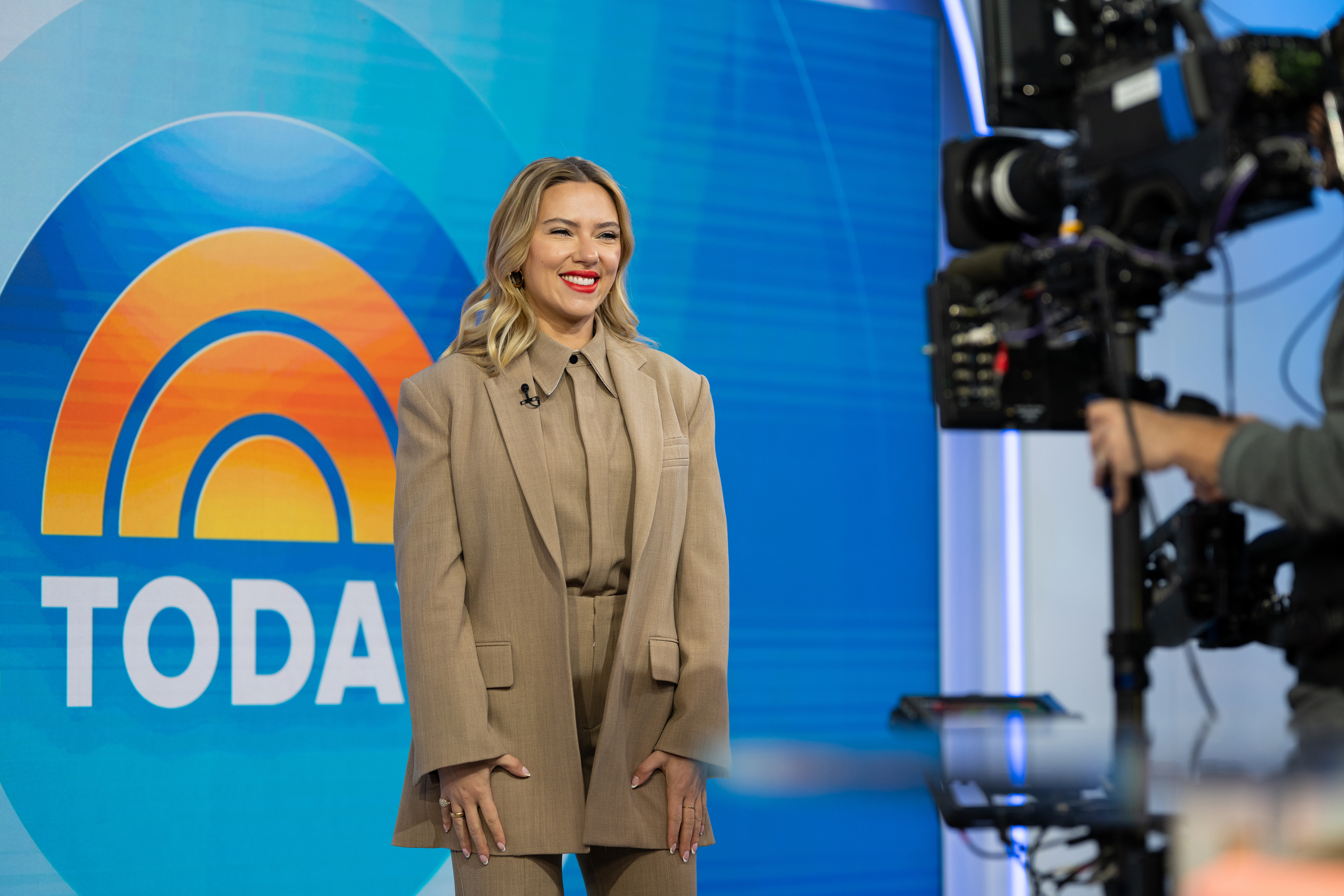 Scarlett Johansson at "Today" show on November 13, 2023 | Source: Getty Images