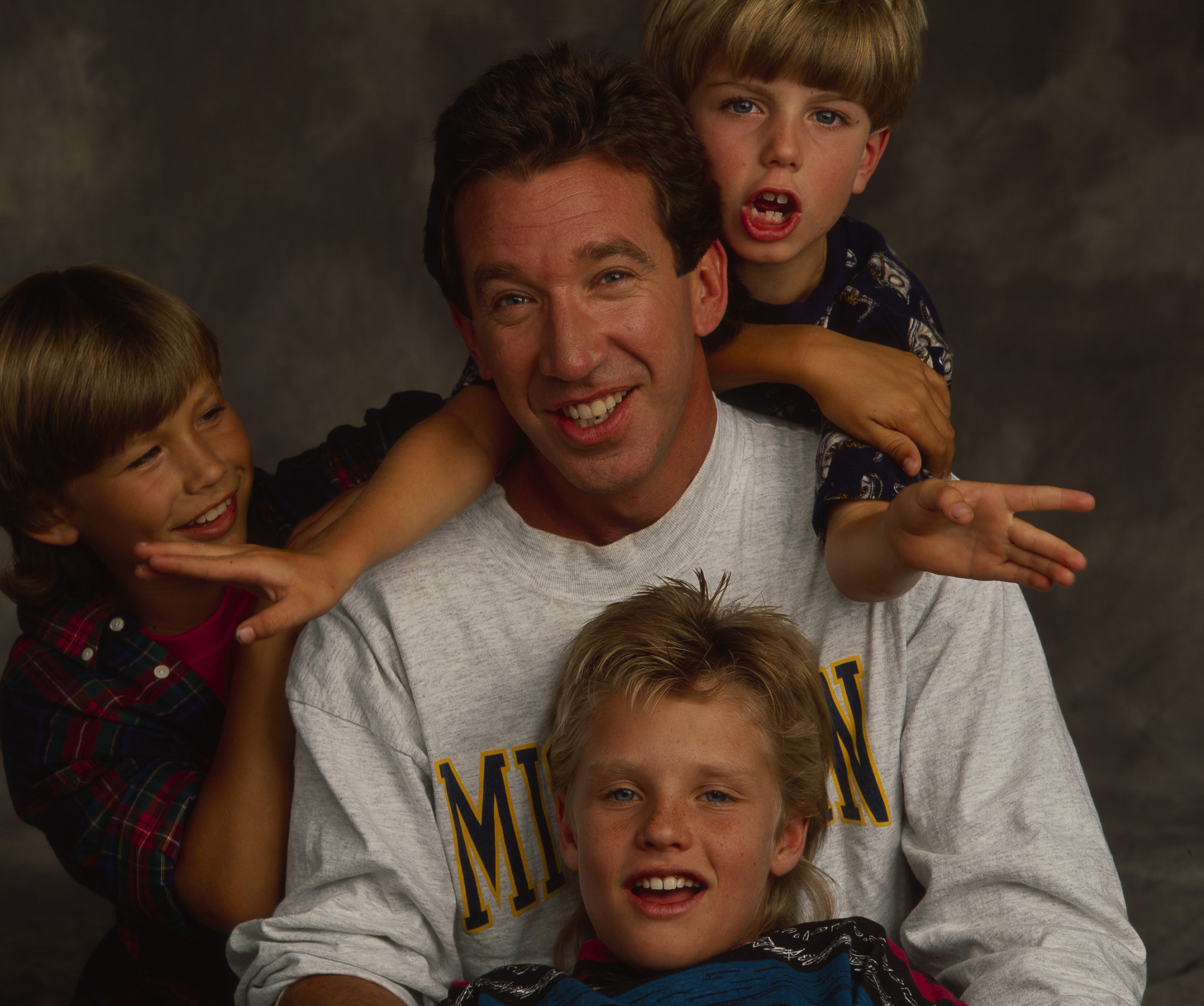 Zachery Tyler "Ty" Bryan, Tim Allen, Taran Noah Smith, and Jonathan Taylor Thomas on "Home Improvement" with a July 19, 1991, shoot date | Source: Getty Images