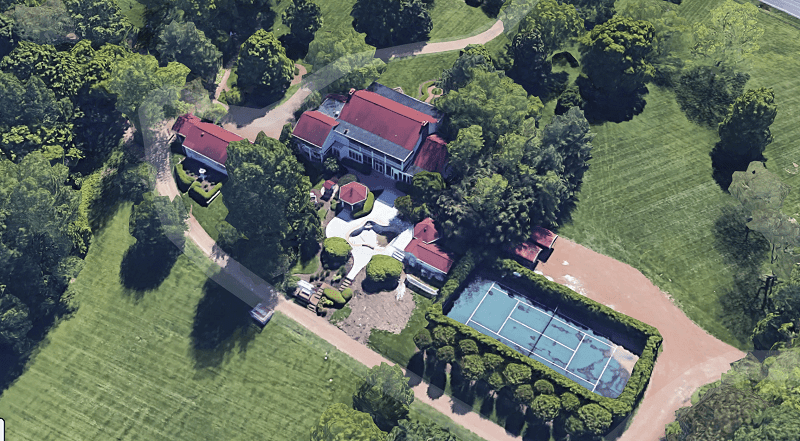 Satellite image of Dolly Parton's Brentwood, Tennessee home | Photo: Google Maps