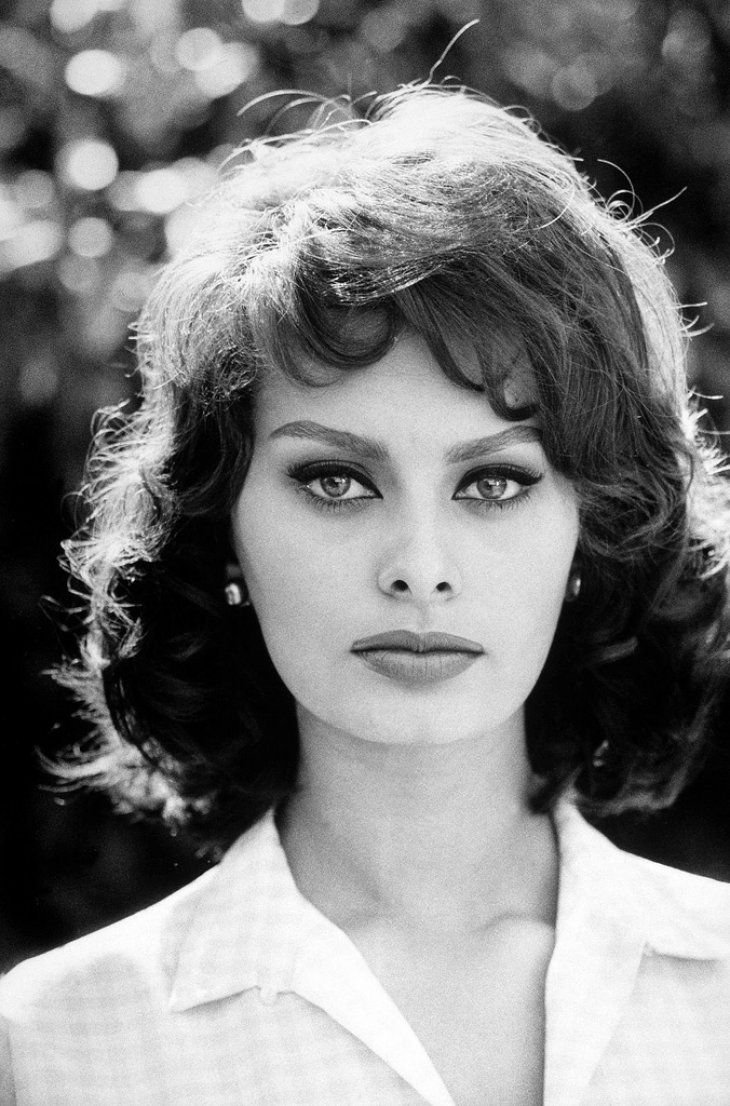 Sophia Loren, studio portrait, circa 1954 | Source: Getty Images