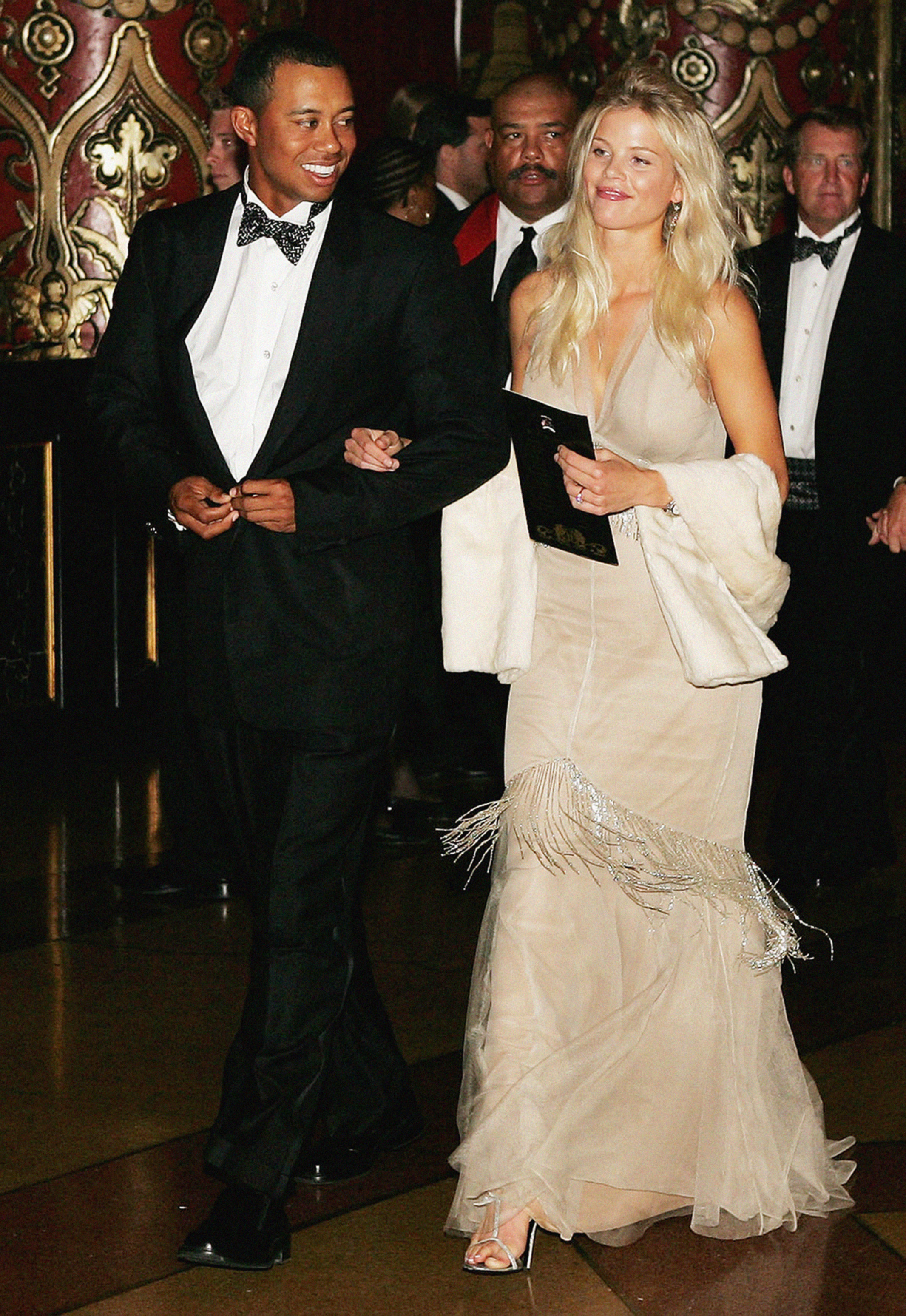 Tiger Woods and Elin Nordegren arrive at the 35th Ryder Cup Matches Gala Dinner on September, 15 2004 | Source: Getty Images