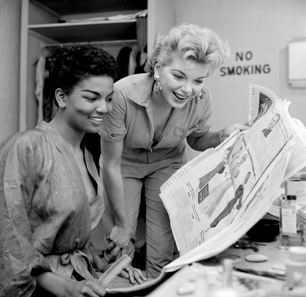  Barbara Nichols poses with Loray White for a portrait in Los Angeles | Photo: Getty Images