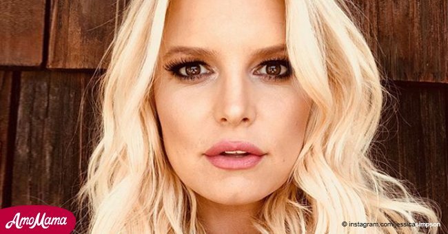 Jessica Simpson surprises fans with her bright new hairstyle