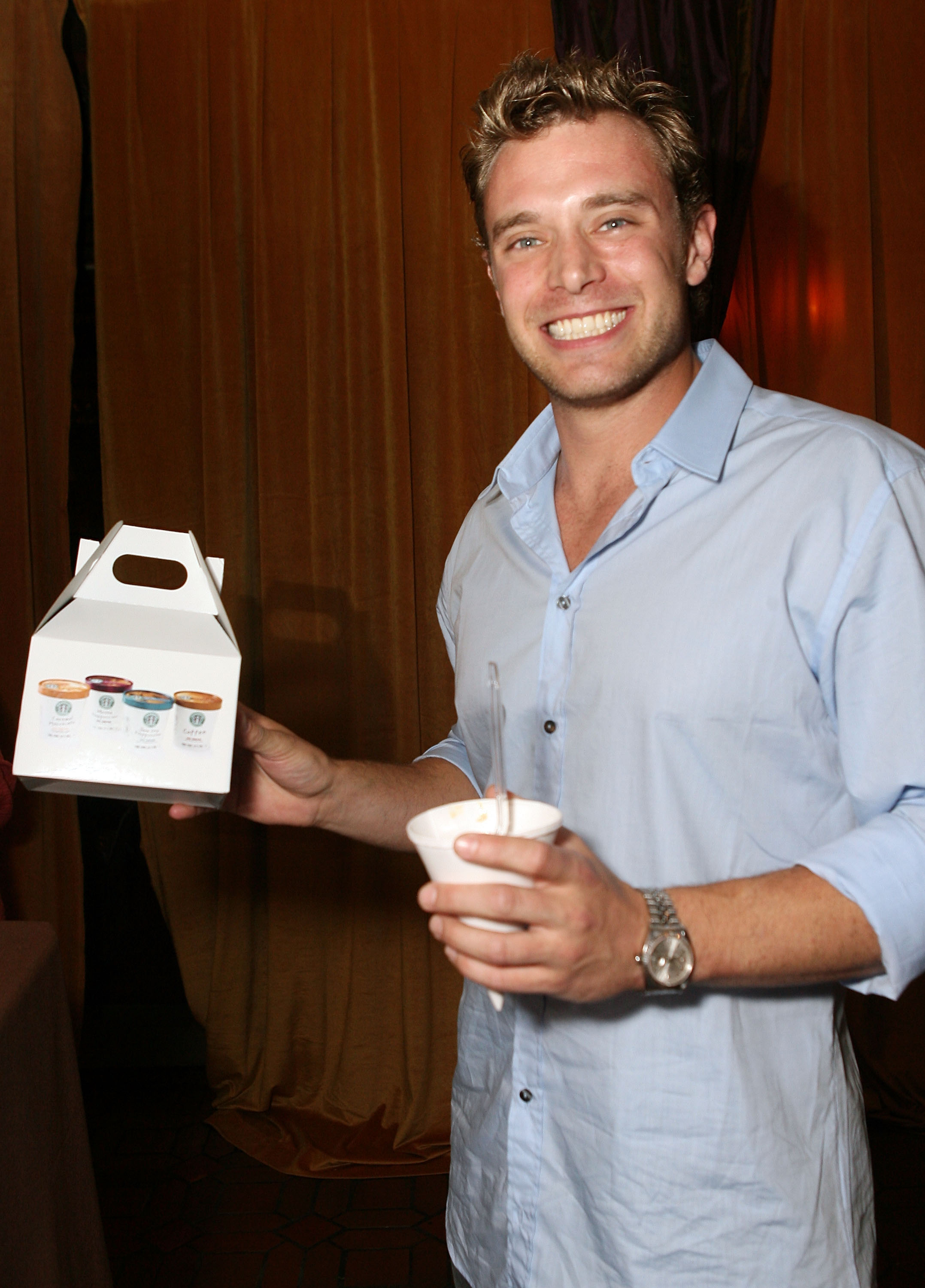 Billy Miller at the 36th Annual Daytime Emmy Awards in Los Angeles, 2009 | Source: Getty Images