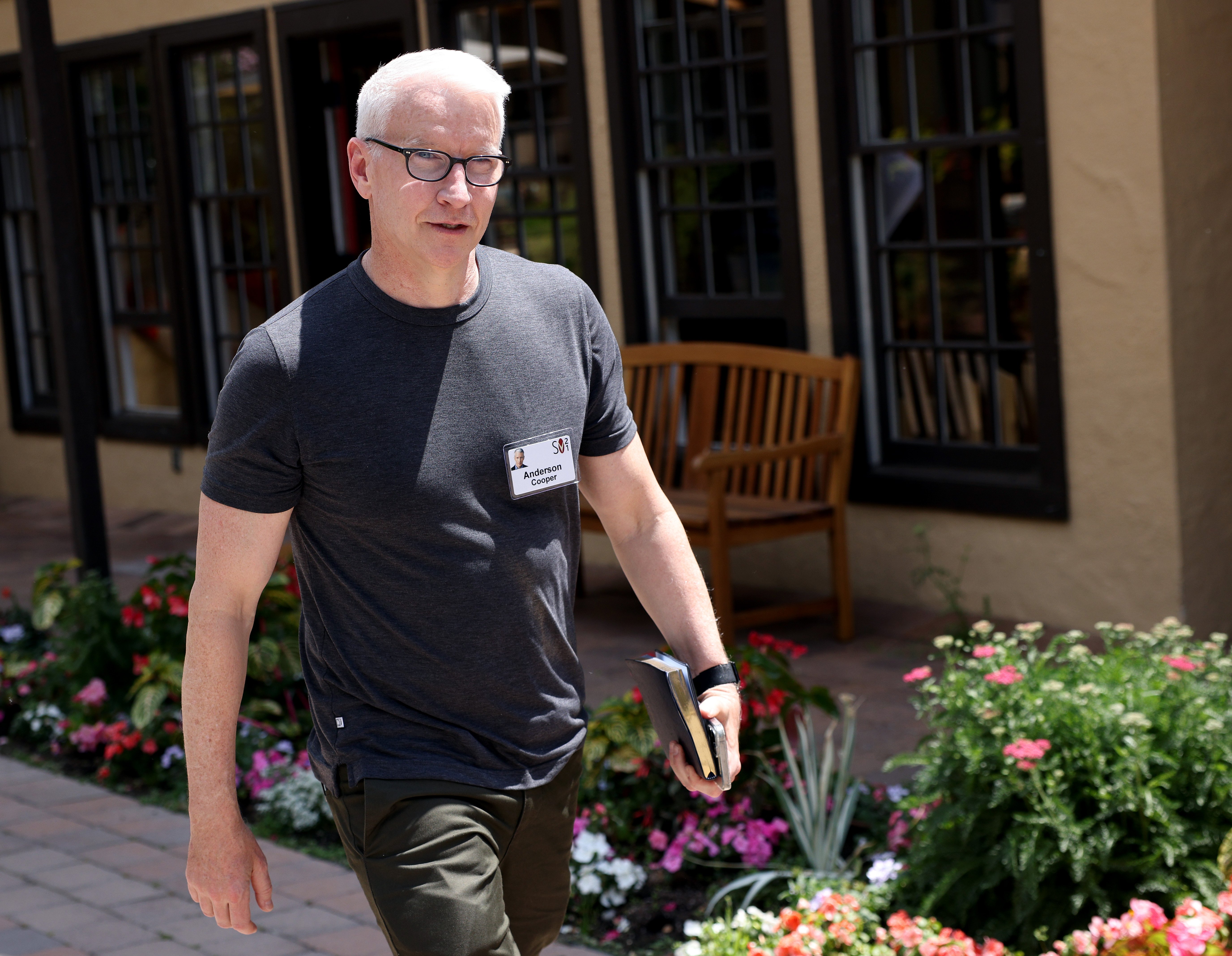 Anchor Anderson Cooper leaves lunch at the Allen & Company Sun Valley Conference on July 07, 2021 in Sun Valley, Idaho. | Source: Getty Images