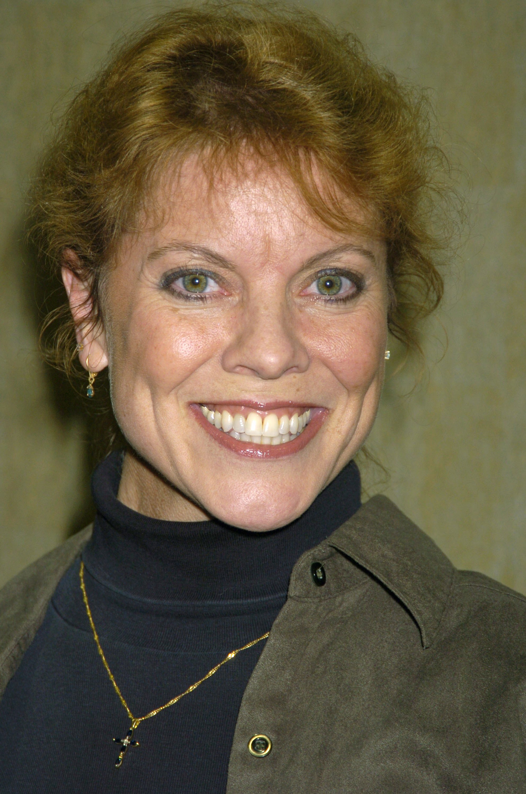 Erin Moran during Mike Carbonaros Big Apple Comic Book, Art and Toy Show Press Conference - January 21, 2005 at Penn Plaza Pavilion in New York City, New York, United States | Source: Getty Images 