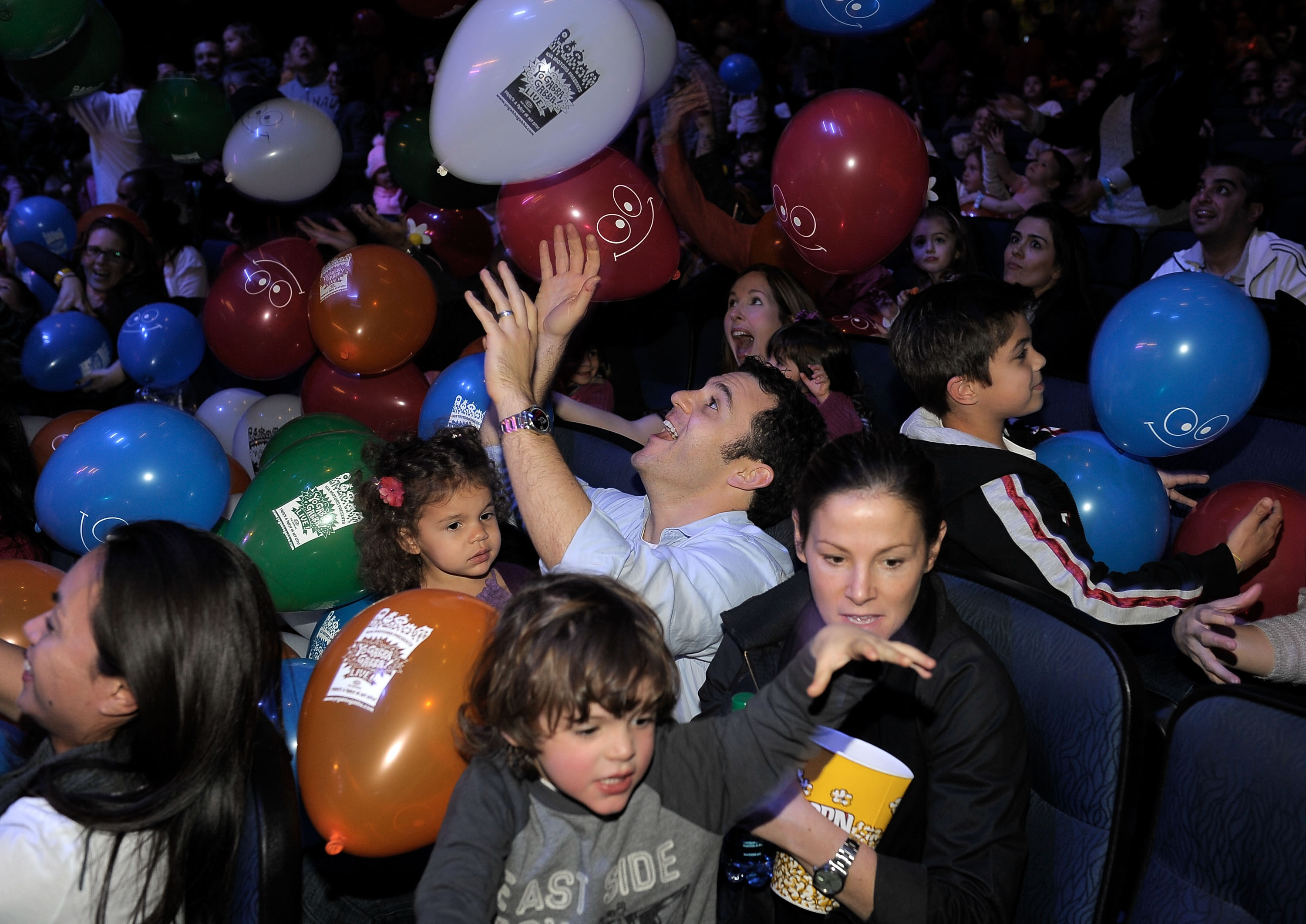 Fred Savage, his wife Jennifer Lynn Stone and children Oliver and Lily attend YO GABBA GABBA! @ KIA PRESENTS YO GABBA GABBA! LIVE! THERE'S A PARTY IN MY CITY at Nokia L.A. LIVE on November 26, 2010 in Los Angeles, California. | Source: Getty Images