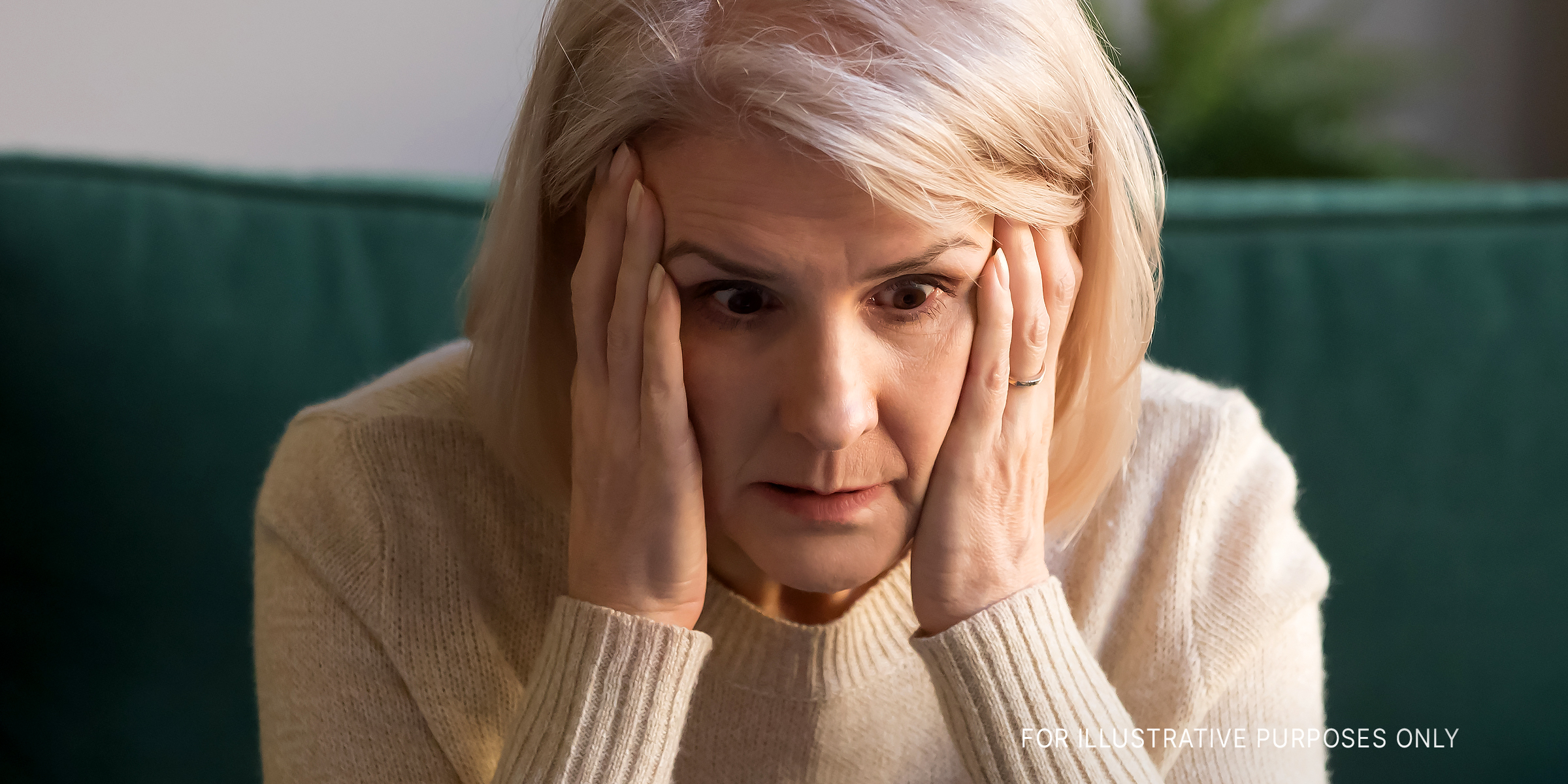 Desperate older woman | Source: Shutterstock