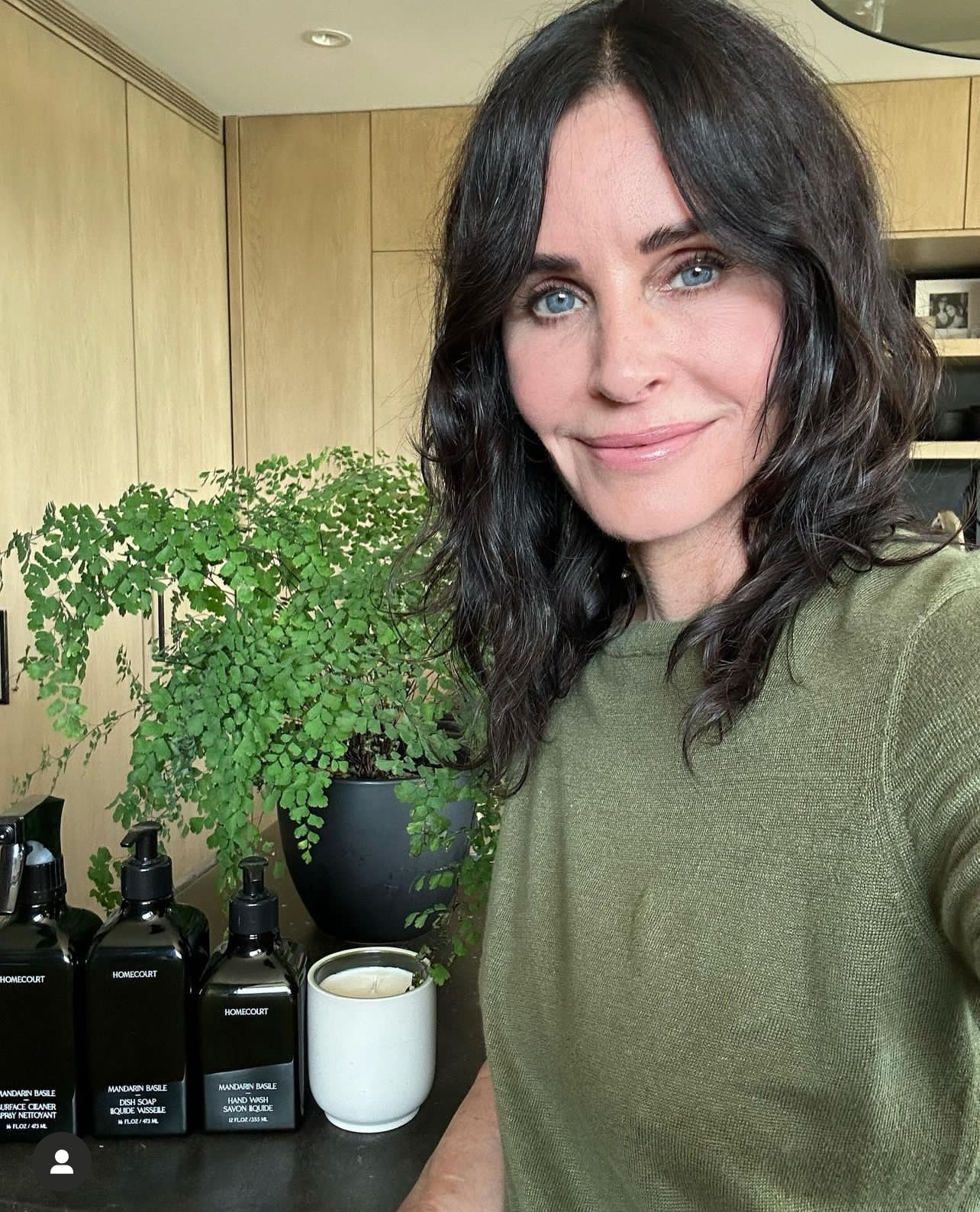 Courteney Cox poses for a lifestyle brand, dated July 2023 | Source: Instagram/CourteneyCoxOfficial