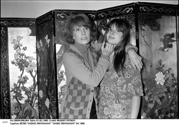 Rétro "Nadine Trintignant" "Marie Trintignant" en 1980 . |Photo : Getty Images. Rétro "Nadine Trintignant" "Marie Trintignant" en 1980 . |Photo : Getty Images.