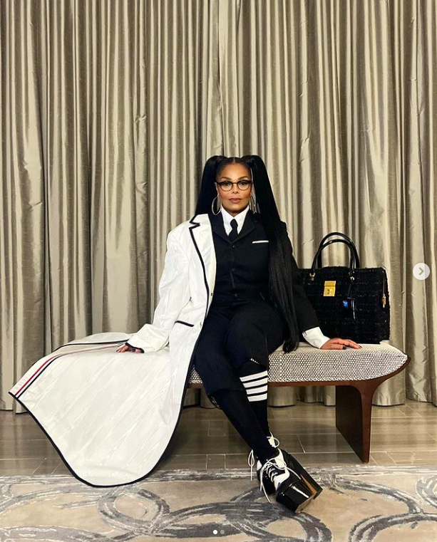 Janet Jackson posing for a picture posted on February 15, 2024 | Source: Instagram/janetjackson