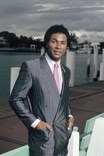 Although he was popular for his role in "Miami Vice," Philip Michael Thomas went on to become a musical superstar. | Photo: Getty Images