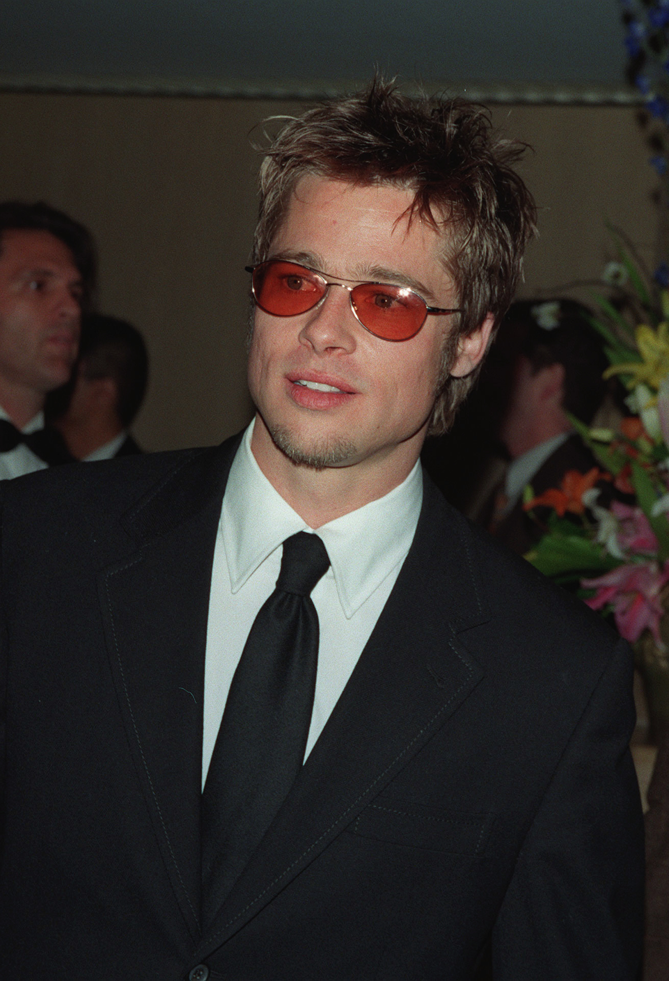 Brad Pitt photographed in 1998. | Source: Getty Images