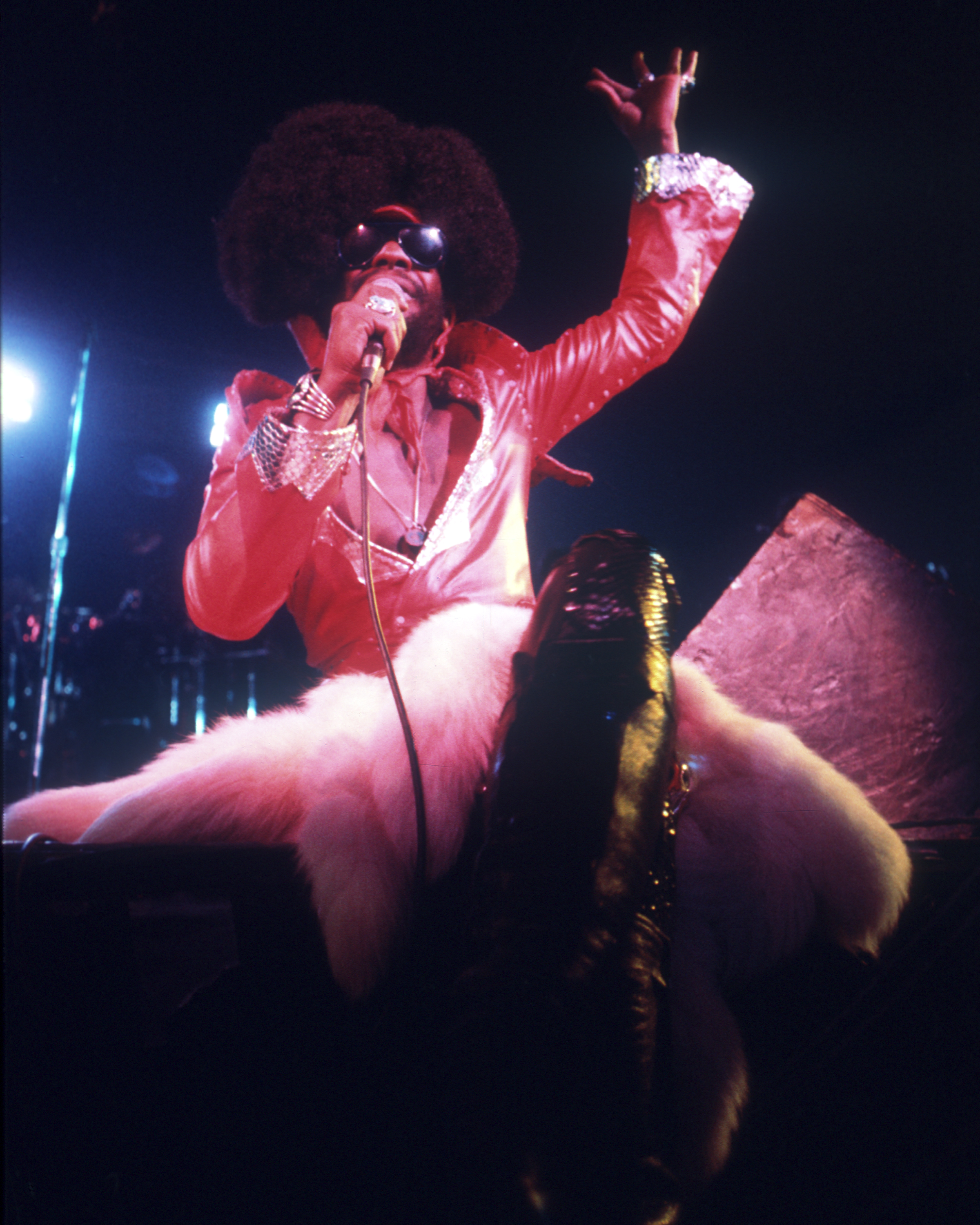 George Clinton performing, circa 1975. | Source: Getty Images