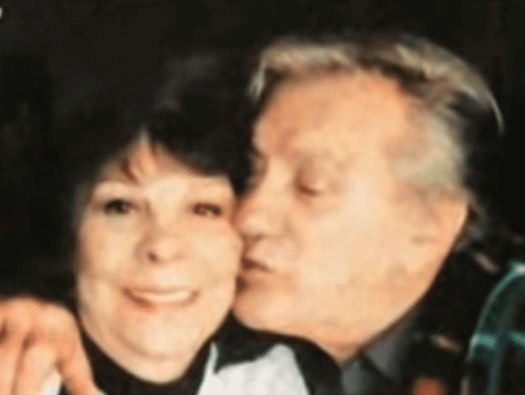 Joaquín Cordero y su esposa Alma Guzmán. | Imagen: YouTube/CanalTVC MX Joaquín Cordero y su esposa Alma Guzmán. | Imagen: YouTube/CanalTVC MX
