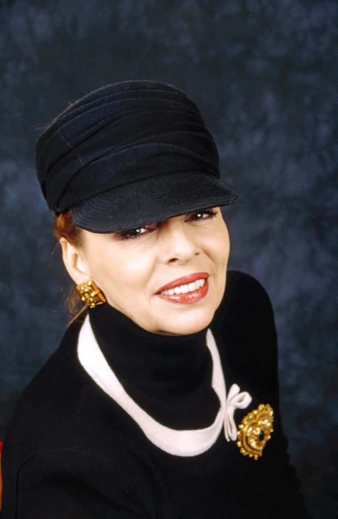 Macha Beranger pose lors d'une séance de portrait à Paris, France, le 11/14/1998. | Photo : Getty Images