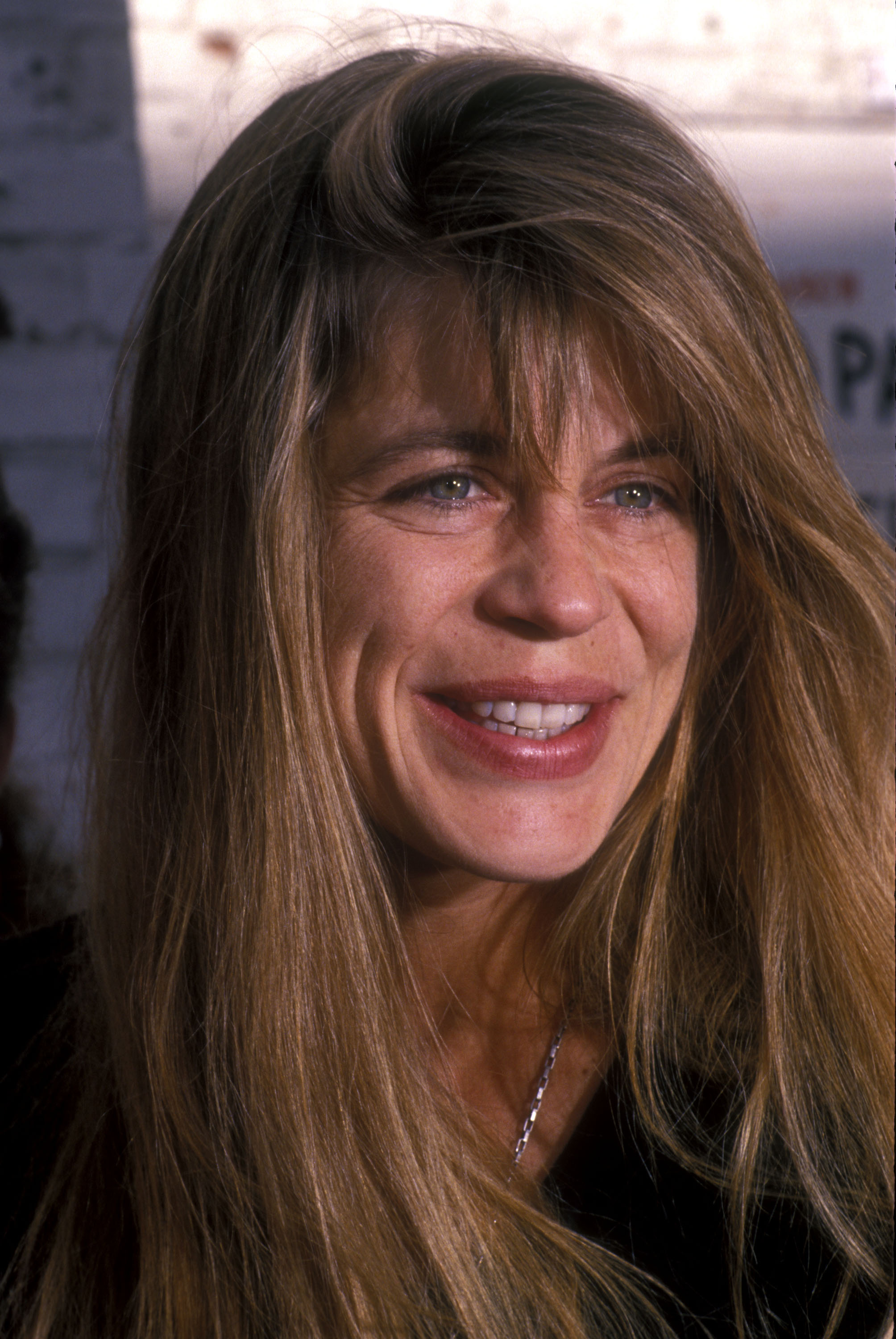 Linda Hamilton photographed at Canon Theater on August 2, 1991, in Beverly Hills, California. | Source: Getty Images