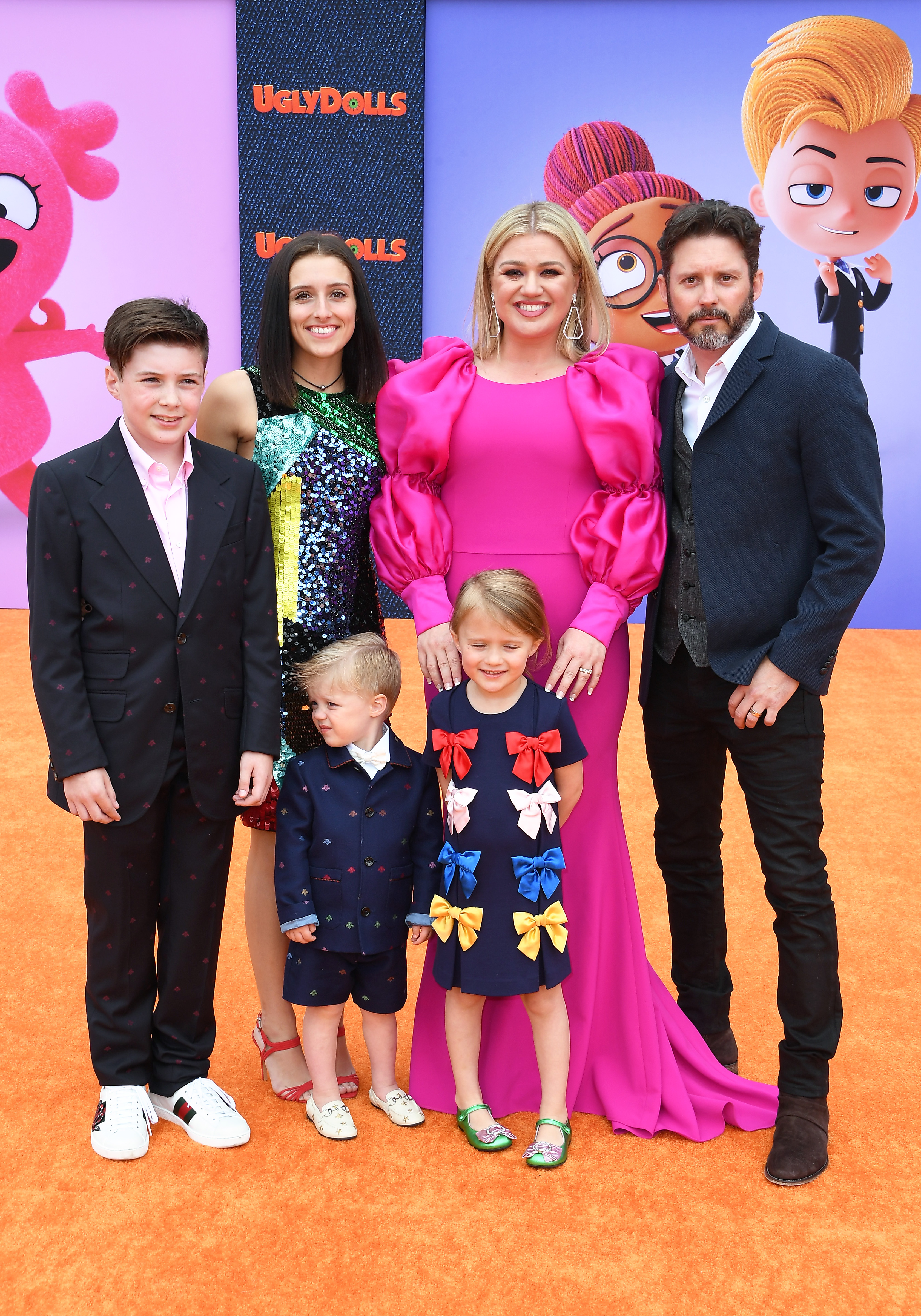 Brandon, Seth, Remington, Savannah, and River Blackstock are with Kelly Clarkson at the STX Films World Premiere of "UglyDolls" at Regal Cinemas L.A. Live in California on April 27, 2019 | Source: Getty images