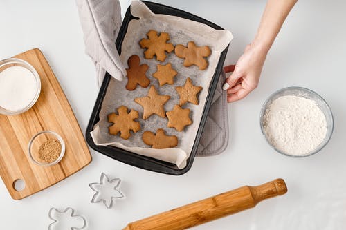 Fresh-baked cookies | Source: Pexels