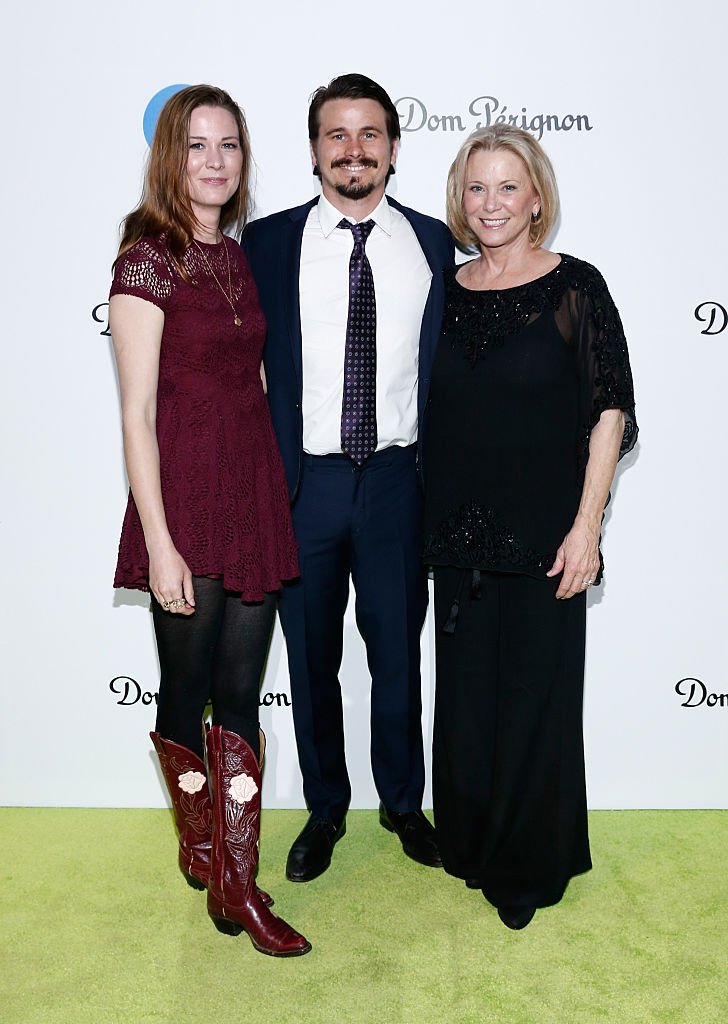 Carly Ritter, actor Jason Ritter, and Nancy Ritter arrive at the 20th Annual Los Angeles Gala Dinner | Getty Images