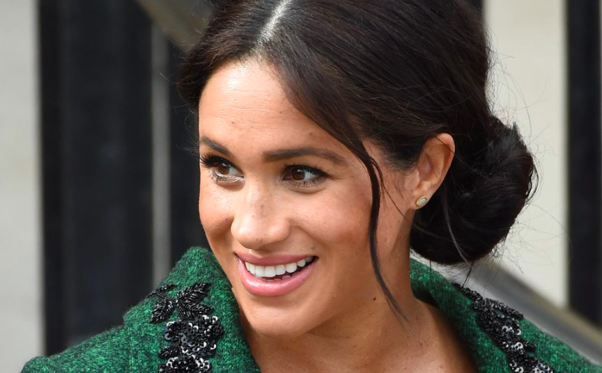 Image source: Twitter/Cosmopolitan Image source: Twitter/Cosmopolitan