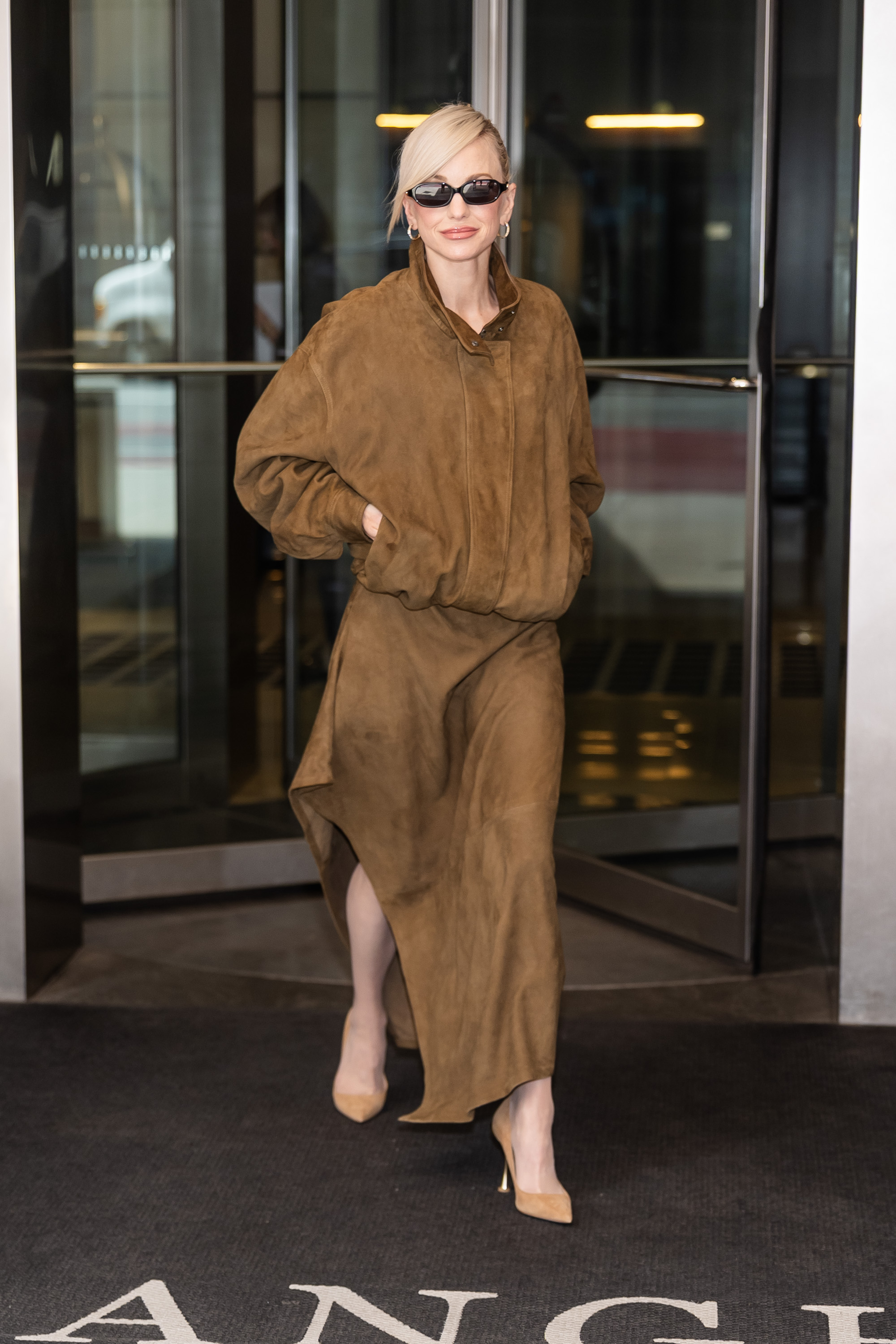 Anna Faris is seen in Midtown on May 31, 2026 in New York City. | Source: Getty Images