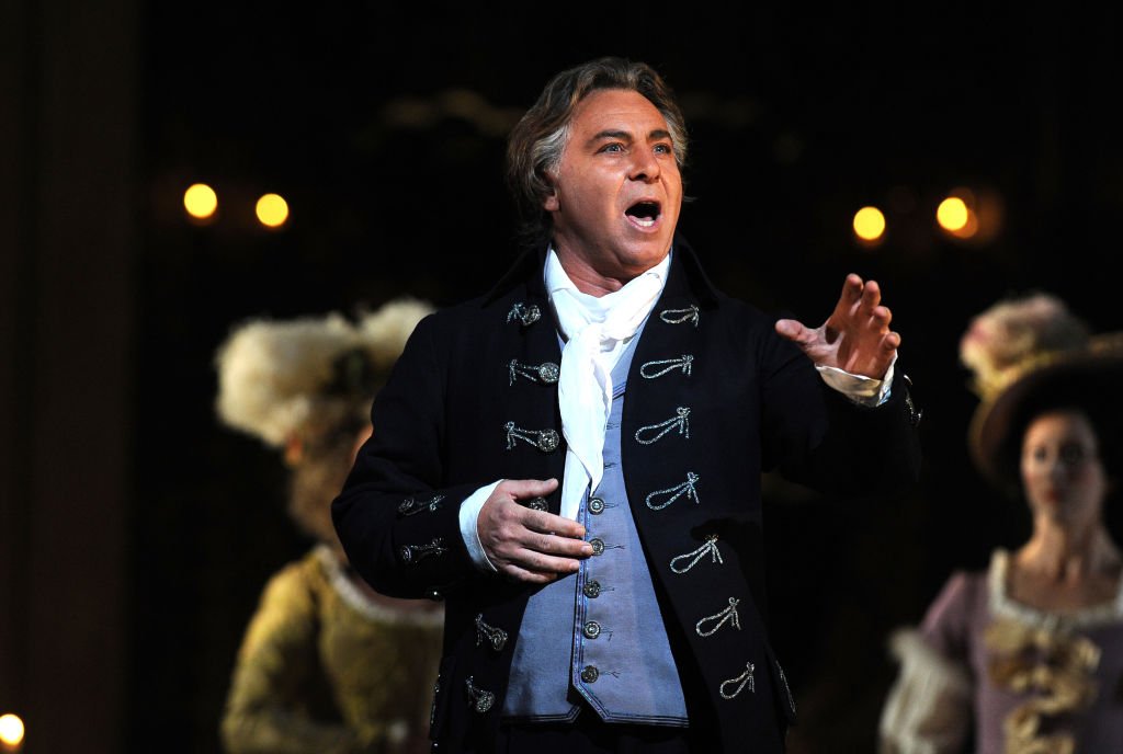 Roberto Alagna chante à l'Opéra | Photo :Getty Images.