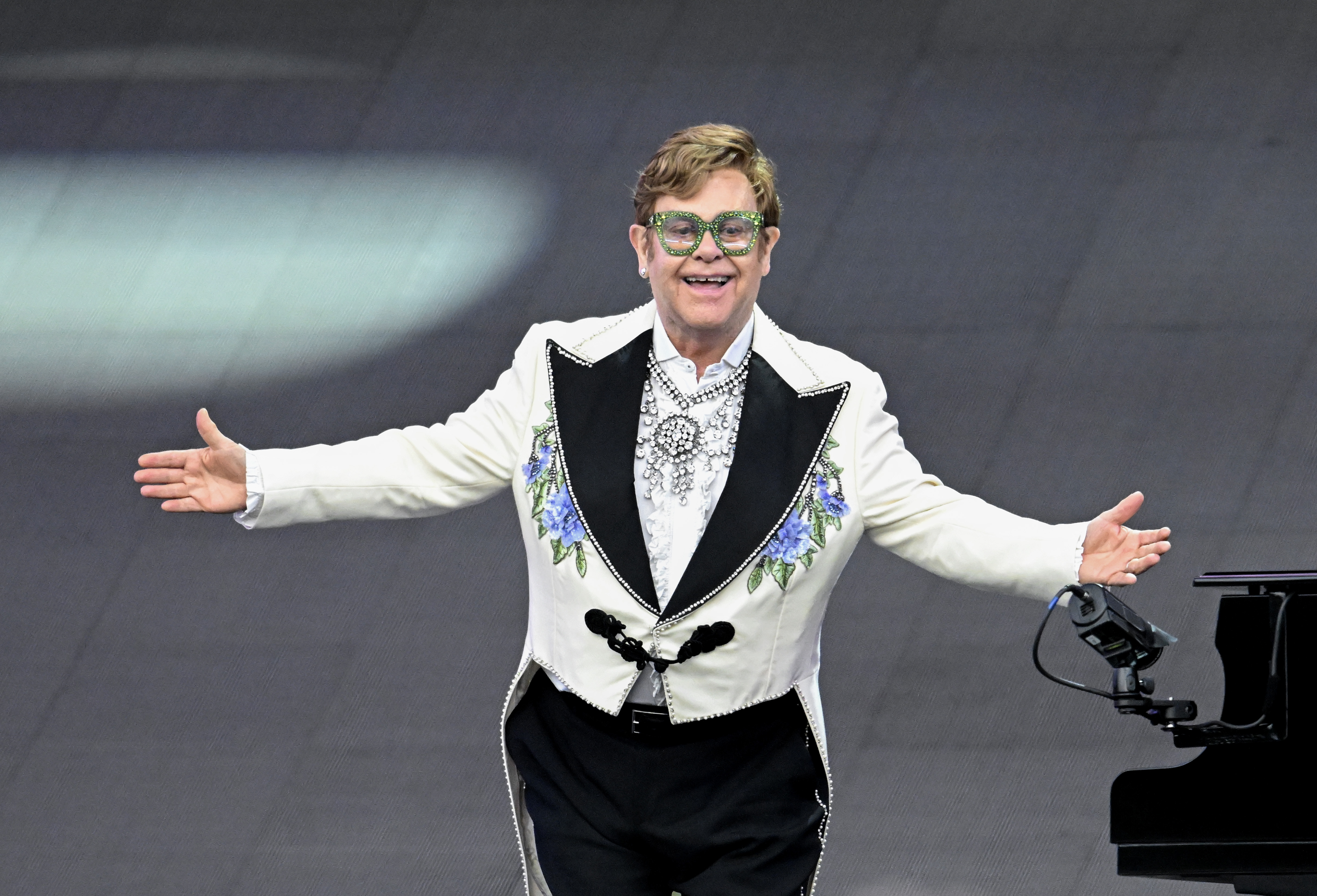 Elton John performs on stage as American Express presents BST Hyde Park at Hyde Park in London, England, on June 24, 2022 | Source: Getty Images