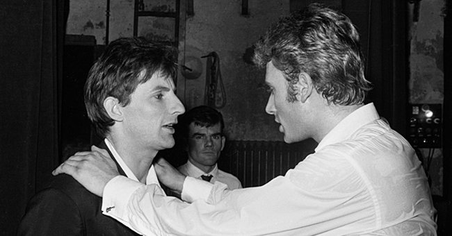 Hugues Aufray et Johnny Hallyday. | Photo : Getty Images