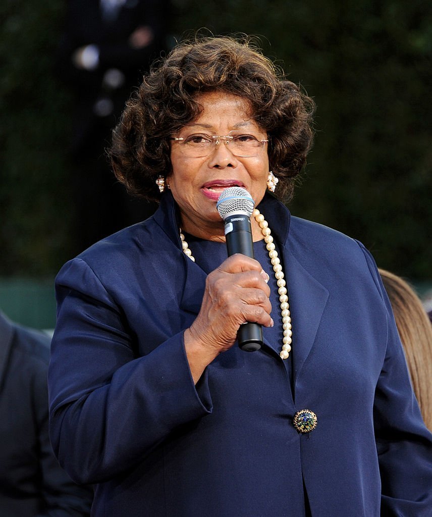  Katherine Jackson appears at the Michael Jackson Hand and Footprint ceremony at Grauman's Chinese Theatre on January 26, 2012 | Source: Getty Images