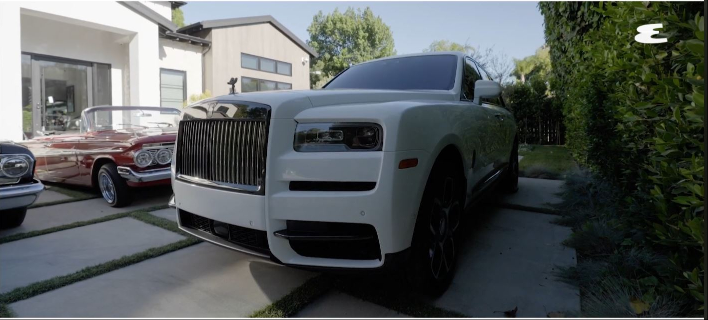Wiz Khalifa's 2022 Rolls-Royce Cullinan sits at the newest end of his collection, representing what he described as the culmination of years of hard work and success. | Source: YouTube/Esquire
