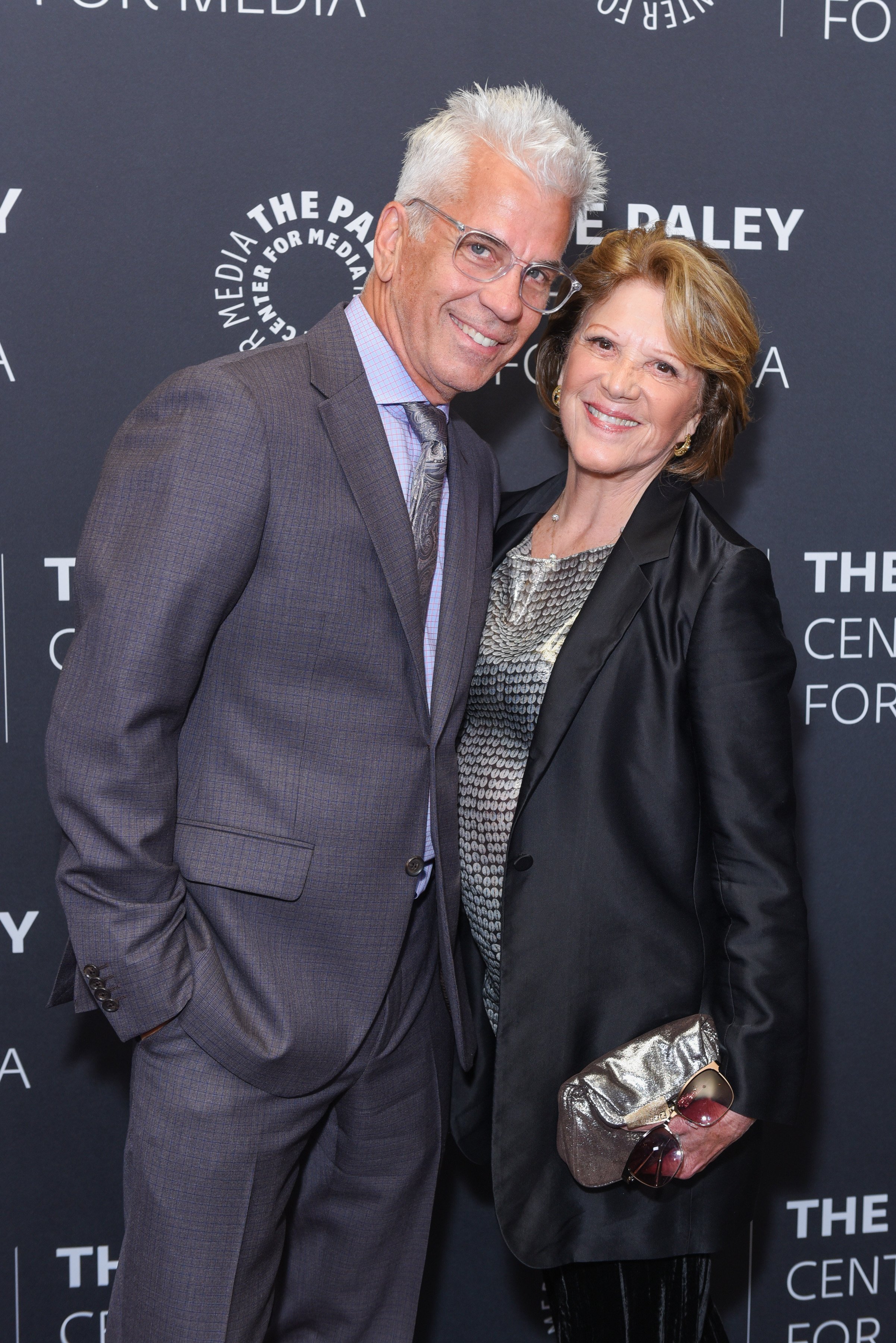 Steve Bakunas and Linda Lavin attend Paley Honors in Hollywood: A Gala Celebrating Women in Television at Regent Beverly Wilshire Hotel on October 12, 2017, in Beverly Hills, California. | Source: Getty Images